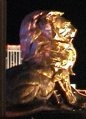 lv_mgm_lion_gold